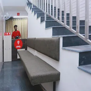 *** Hotel Oyo Chaithanya Complex India